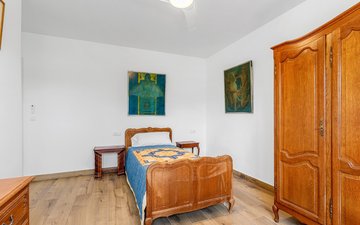 Property slide 11