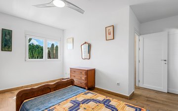 Property slide 12