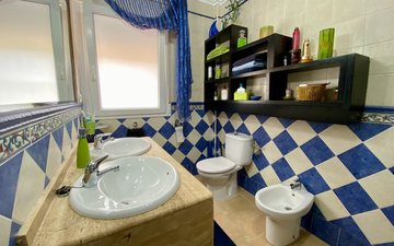 Property slide 35