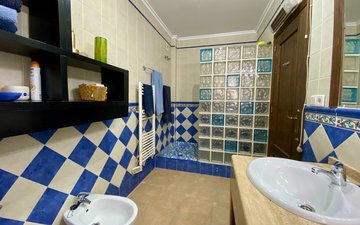 Property slide 33