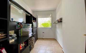 Property slide 50