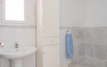 Property slide 24