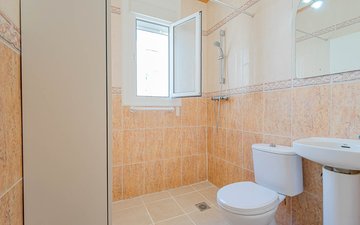 Property slide 37