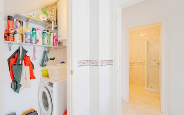 Property slide 44