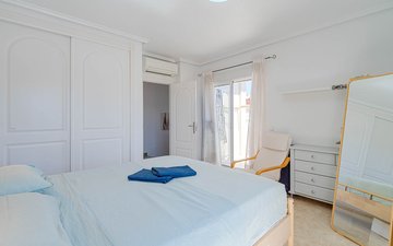 Property slide 76