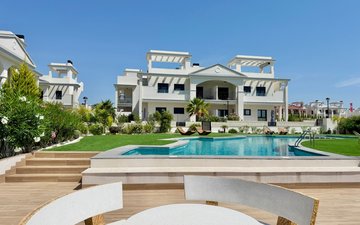 Property slide 21