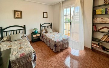 Property slide 10