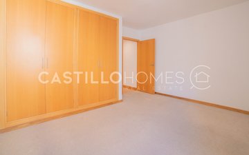 Property slide 44