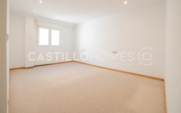 Property slide 32