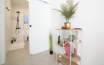 Property slide 16