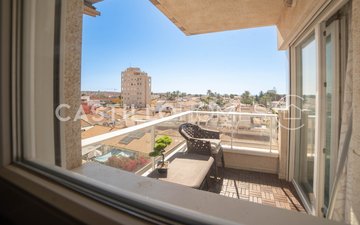 Property slide 25