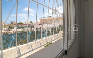Property slide 25
