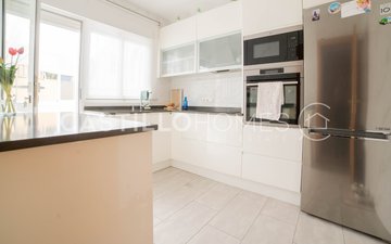 Property slide 24