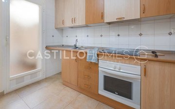 Property slide 14