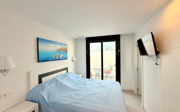 Property slide 22