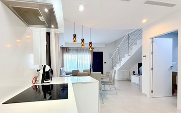 Property slide 6