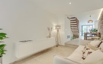 Property slide 7