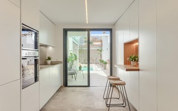 Property slide 10