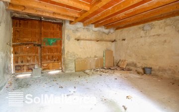 Property slide 16