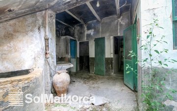 Property slide 17