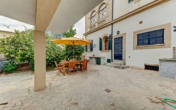 Property slide 10