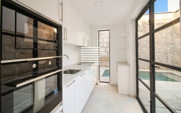 Property slide 5