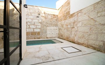 Property slide 7