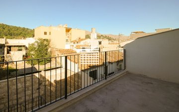 Property slide 20