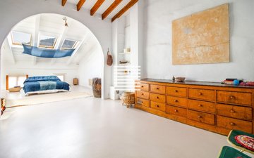 Property slide 20