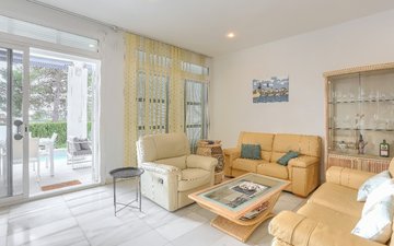 Property slide 4