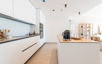 Property slide 16