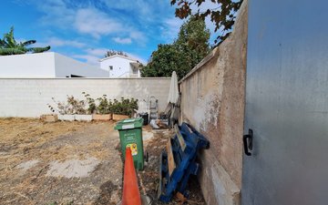 Property slide 4