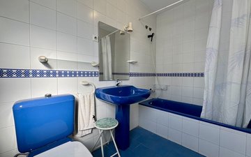 Property slide 18