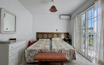 Property slide 15