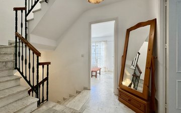 Property slide 19
