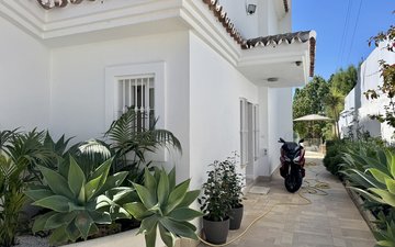 Property slide 6