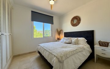 Property slide 14