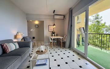 Property slide 7