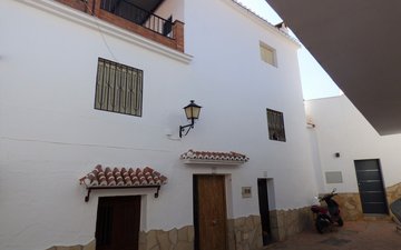 Property slide 17