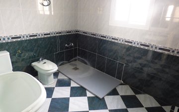 Property slide 14