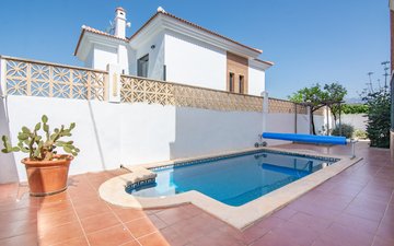 Property slide 15