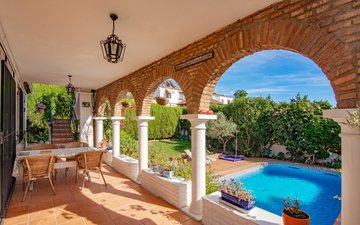 Property slide 14