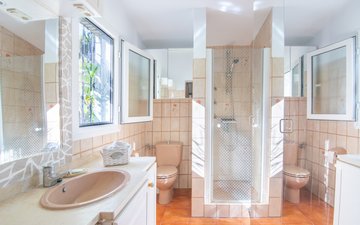 Property slide 19