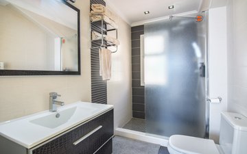 Property slide 16