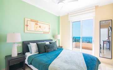 Property slide 17