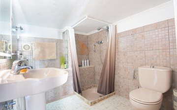Property slide 16