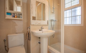 Property slide 16