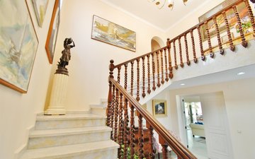 Slajd nieruchomości 9