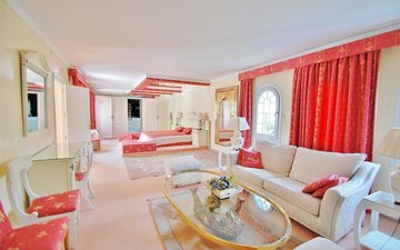 Slajd nieruchomości 15