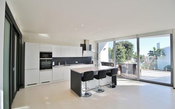 Property slide 4